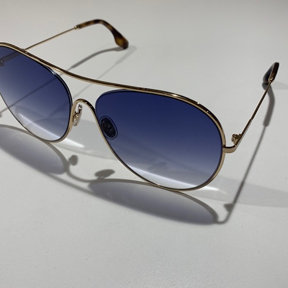 NWT [Victoria Beckham] Gold Oversized Aviator Sunglasses Gold/Teal with Case - Picture 3 of 9